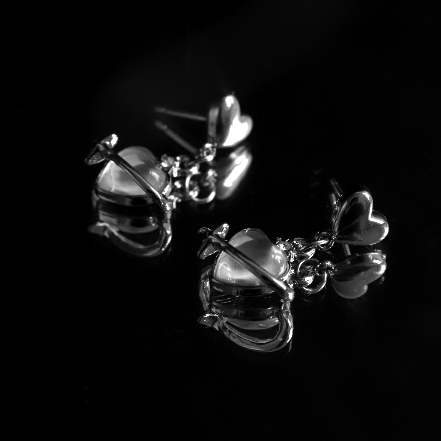 TROPFENHERZ: FUTURE LOVE BUG EDITION