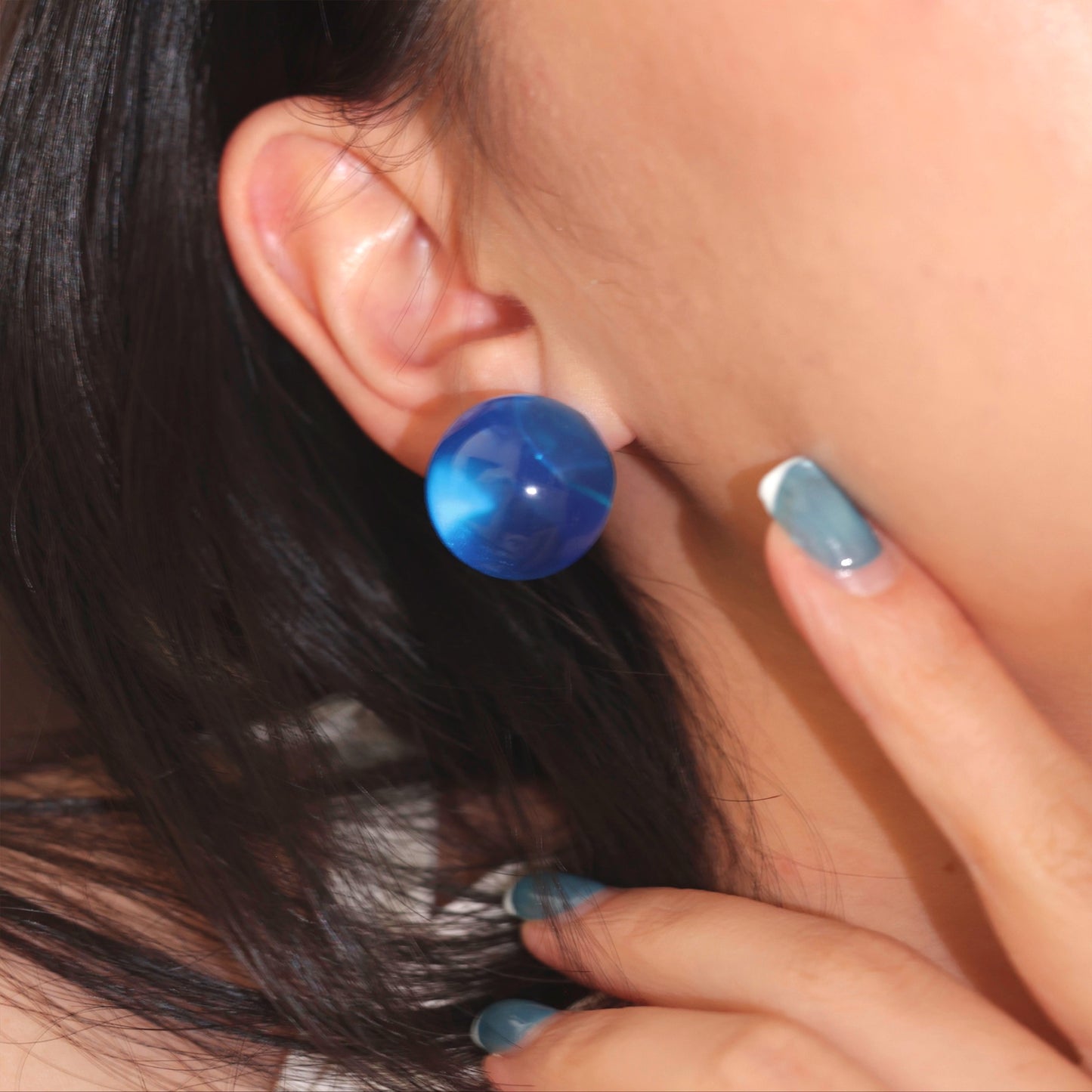 BLUE ORB OHRSTECKER