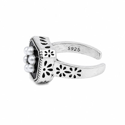 NOIR BLOOM RING