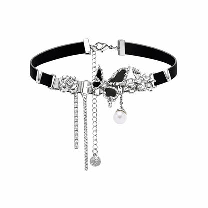 NOIR BUTTERFLY CHOKER