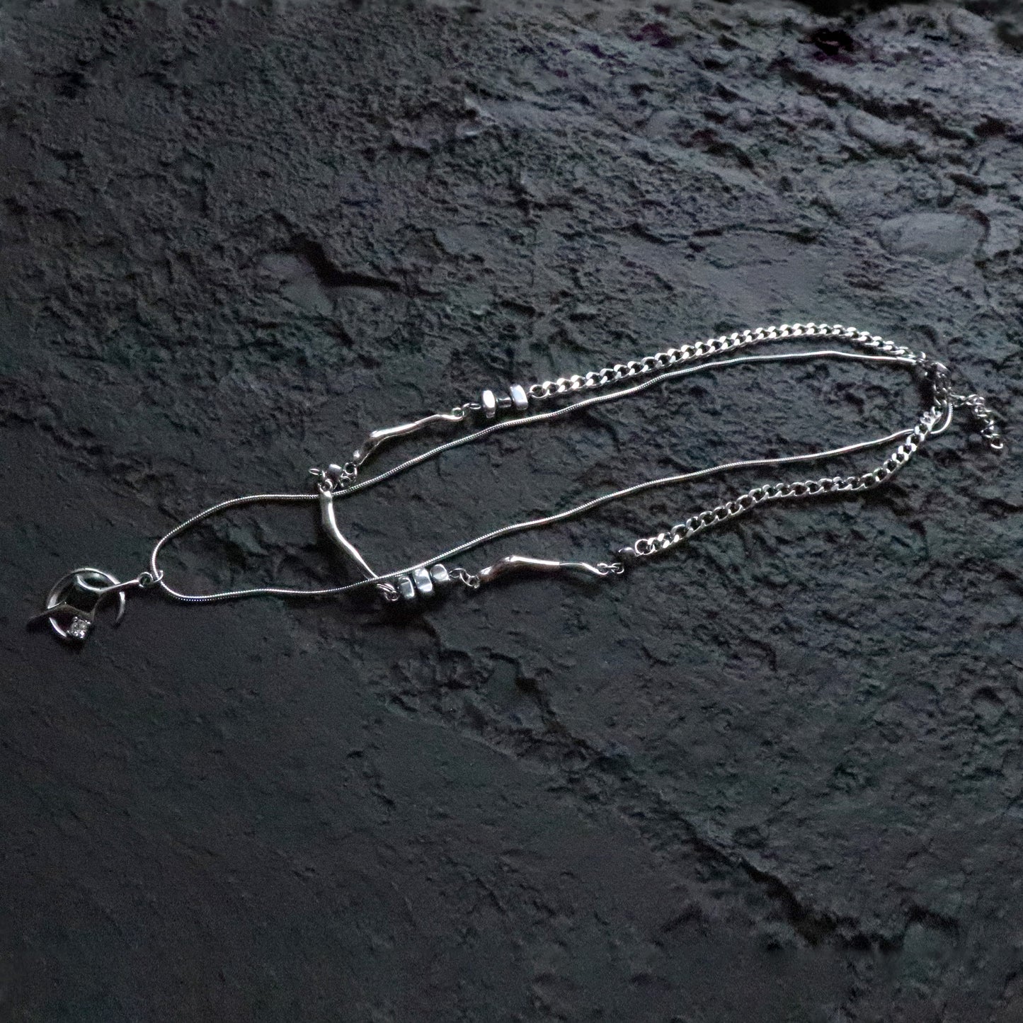 LAYERED MOON NECKLACE