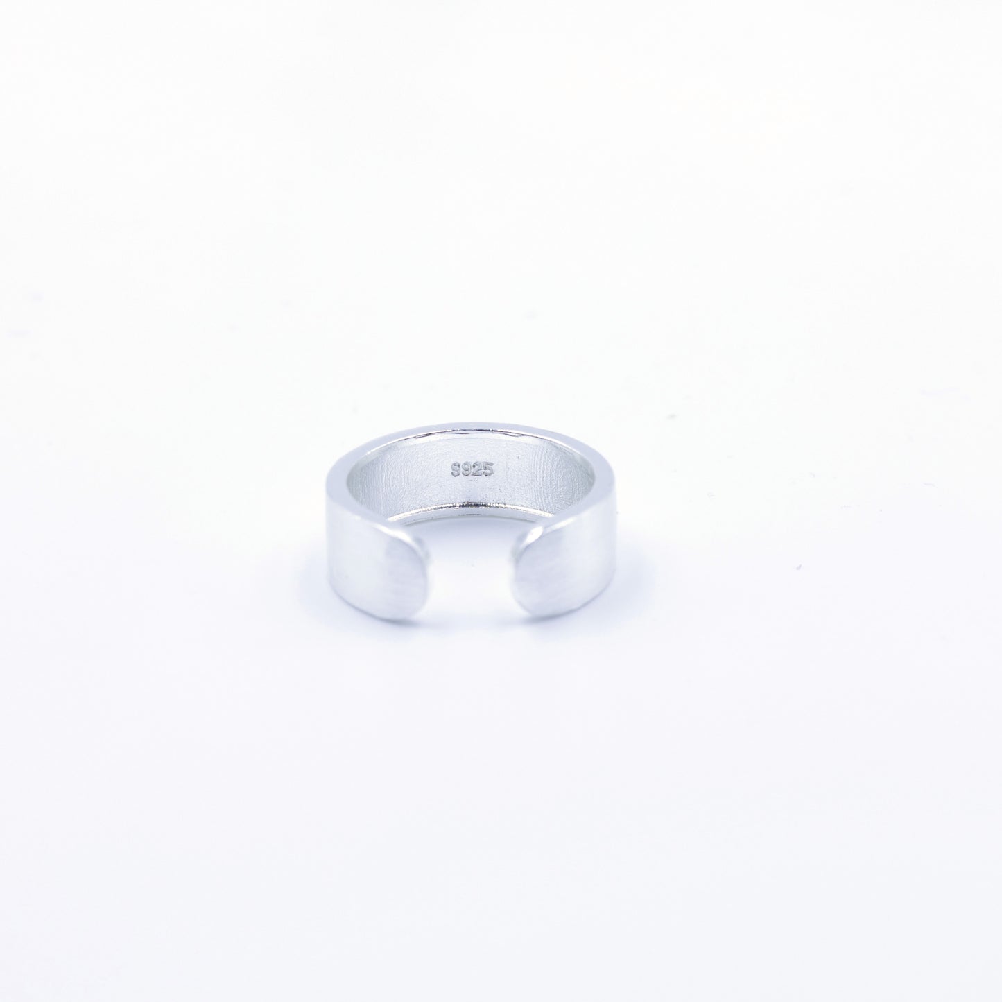 SILVER BAND RING