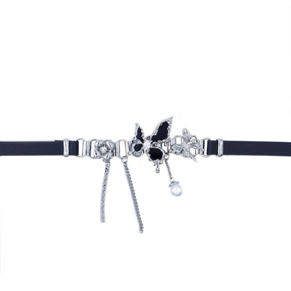 NOIR BUTTERFLY CHOKER